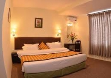 Hotel Serenity Provides Standard Room